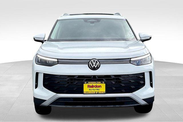 new 2025 Volkswagen Tiguan car, priced at $34,725