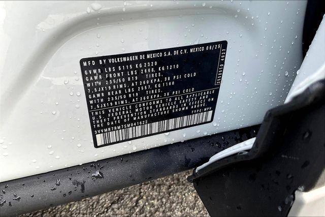 new 2025 Volkswagen Tiguan car, priced at $34,725