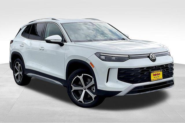new 2025 Volkswagen Tiguan car, priced at $34,725