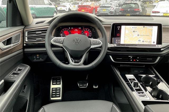 new 2025 Volkswagen Atlas car, priced at $49,979