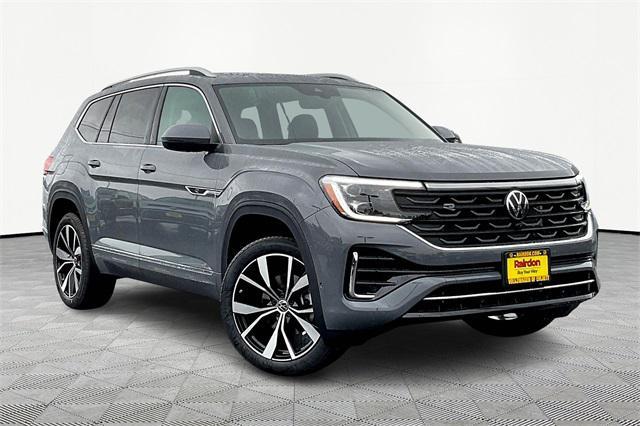 new 2025 Volkswagen Atlas car, priced at $49,979