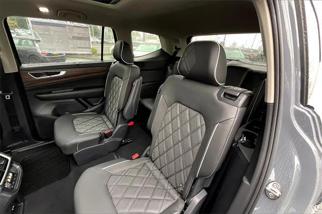 new 2025 Volkswagen Atlas car, priced at $49,979