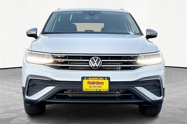 new 2024 Volkswagen Tiguan car, priced at $33,256