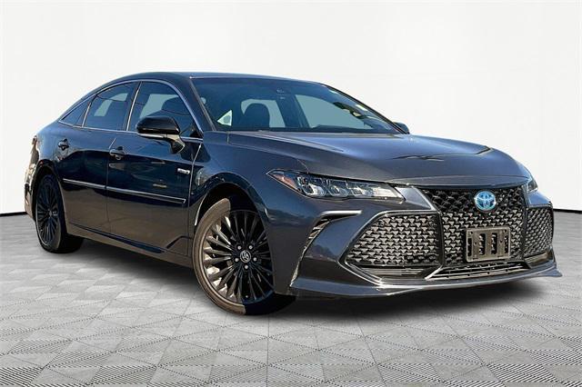 used 2019 Toyota Avalon Hybrid car, priced at $21,525