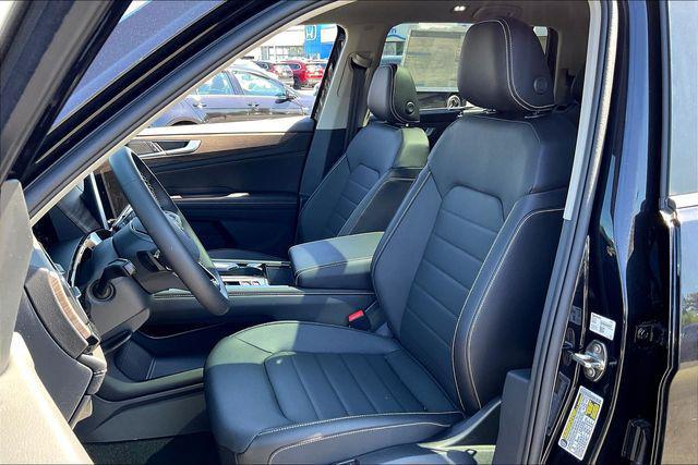 new 2025 Volkswagen Atlas car, priced at $44,891