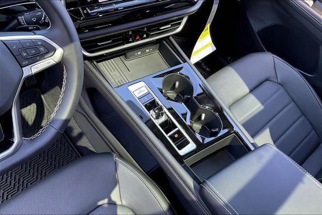 new 2025 Volkswagen Atlas car, priced at $44,891