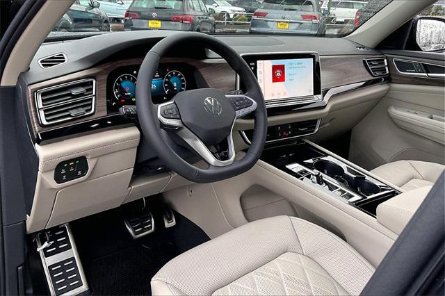 new 2025 Volkswagen Atlas car, priced at $54,439