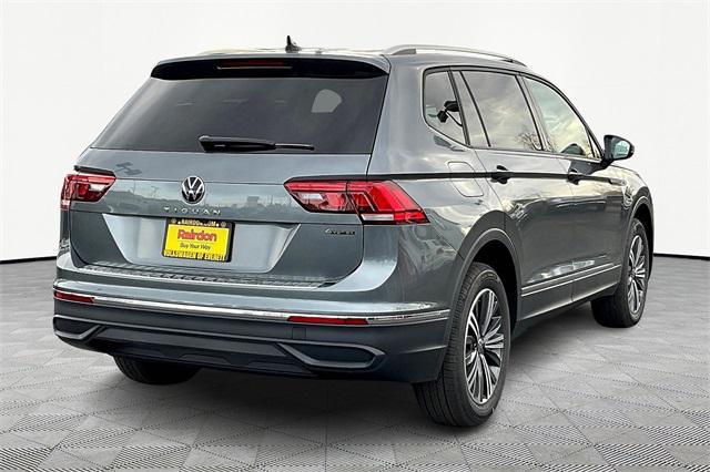 new 2024 Volkswagen Tiguan car, priced at $33,256