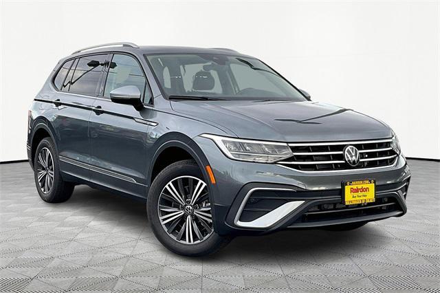 new 2024 Volkswagen Tiguan car, priced at $33,256