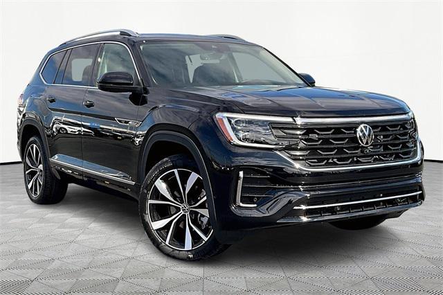 new 2025 Volkswagen Atlas car, priced at $55,939
