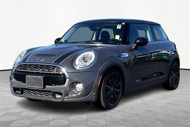 used 2018 MINI Hardtop car, priced at $15,500