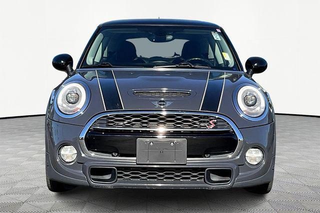 used 2018 MINI Hardtop car, priced at $13,000