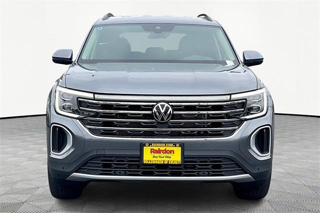 new 2024 Volkswagen Atlas car, priced at $39,999