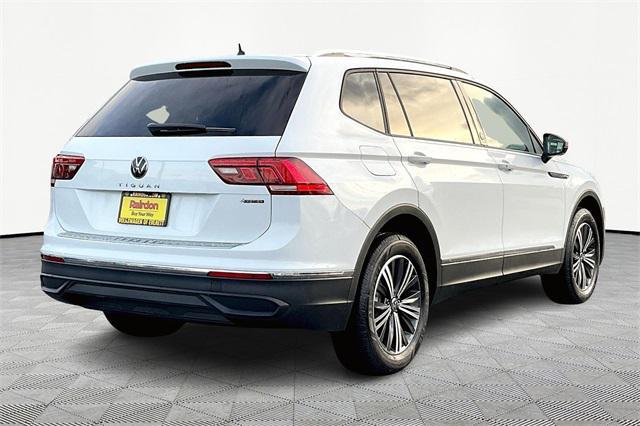 new 2024 Volkswagen Tiguan car, priced at $33,256