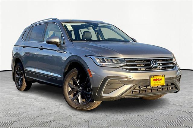 new 2024 Volkswagen Tiguan car, priced at $33,686