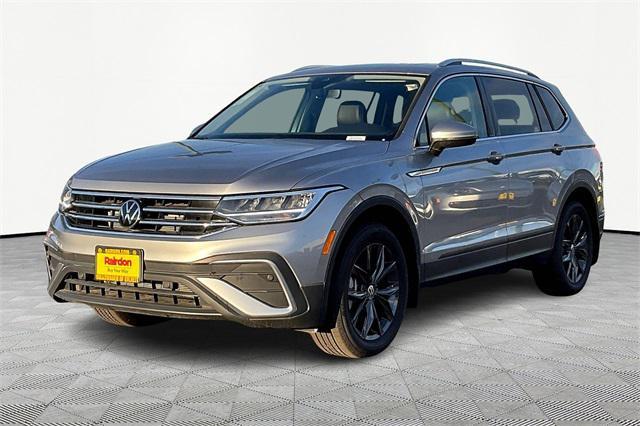 new 2024 Volkswagen Tiguan car, priced at $33,686