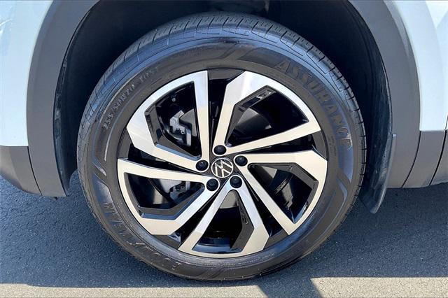 used 2022 Volkswagen Atlas Cross Sport car, priced at $29,977