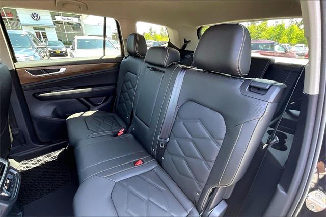 new 2025 Volkswagen Atlas car, priced at $39,510