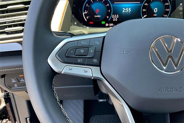 new 2025 Volkswagen Atlas car, priced at $39,510