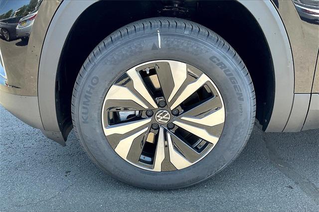 new 2025 Volkswagen Atlas car, priced at $39,510