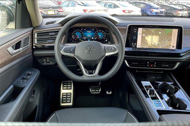 new 2025 Volkswagen Atlas car, priced at $50,172
