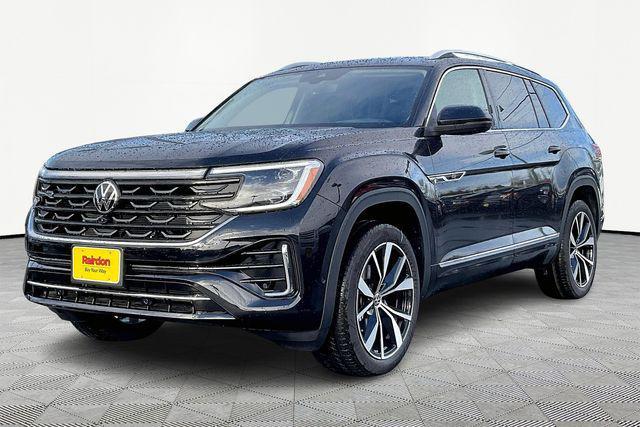 new 2025 Volkswagen Atlas car, priced at $50,172