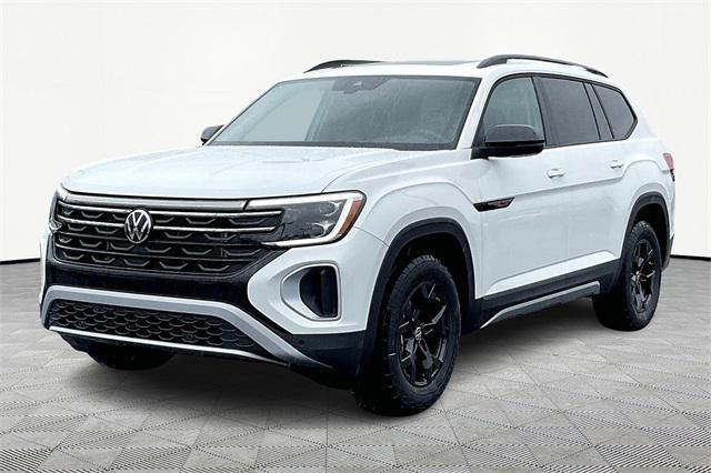 new 2024 Volkswagen Atlas car, priced at $50,693