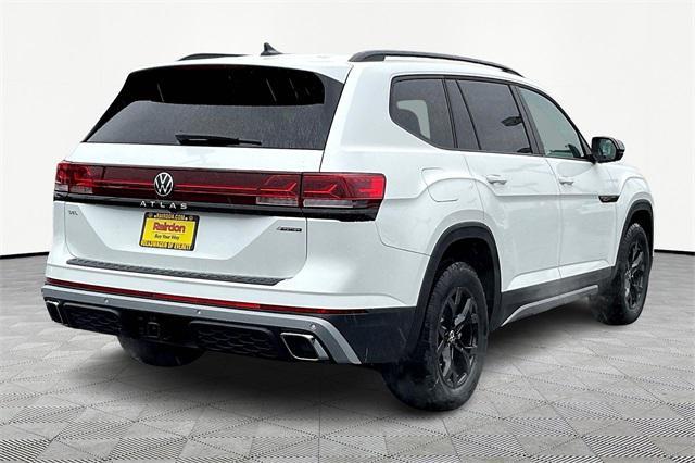 new 2024 Volkswagen Atlas car, priced at $50,693