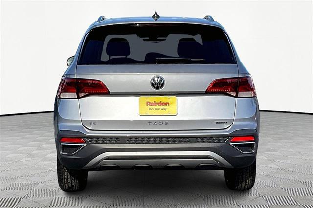 new 2024 Volkswagen Taos car, priced at $31,078