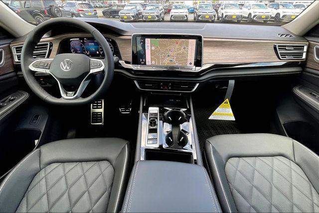 new 2025 Volkswagen Atlas car, priced at $51,991