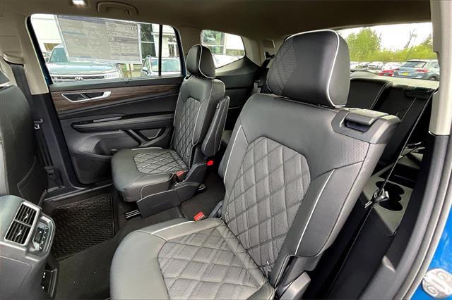new 2025 Volkswagen Atlas car, priced at $54,439