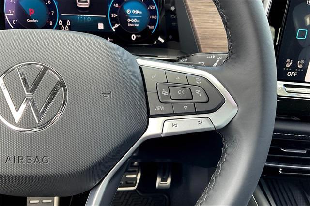 new 2025 Volkswagen Atlas car, priced at $54,439