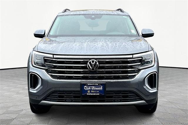 new 2024 Volkswagen Atlas car, priced at $43,110