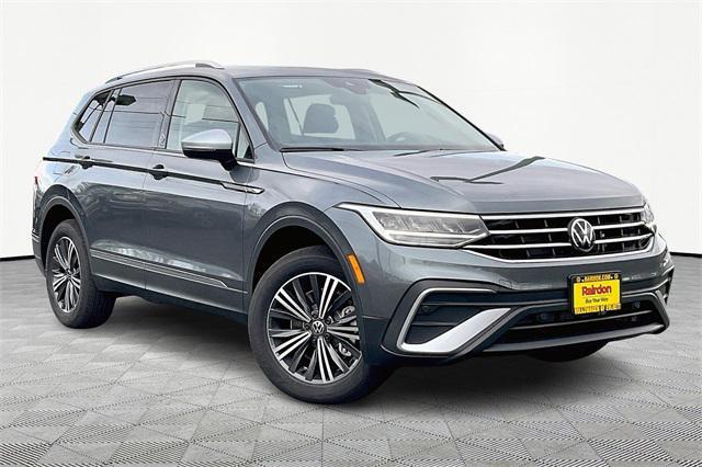 new 2024 Volkswagen Tiguan car, priced at $33,256