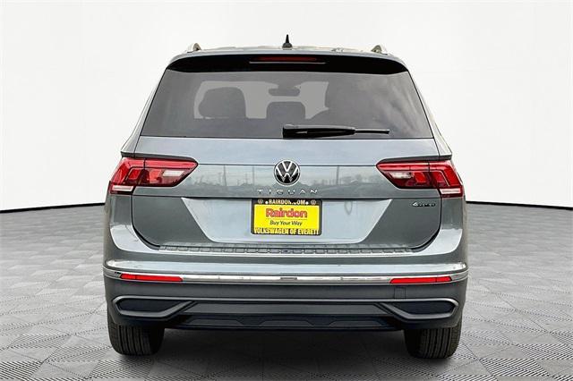 new 2024 Volkswagen Tiguan car, priced at $33,256