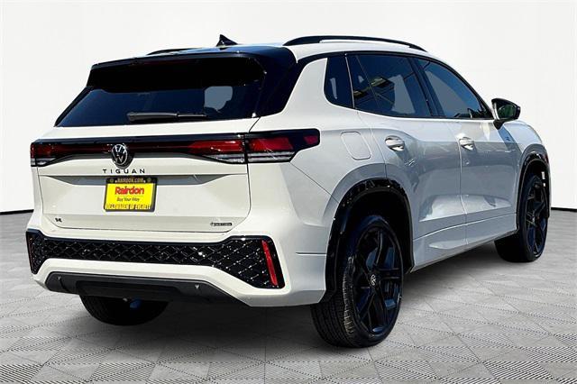 new 2025 Volkswagen Tiguan car, priced at $38,786
