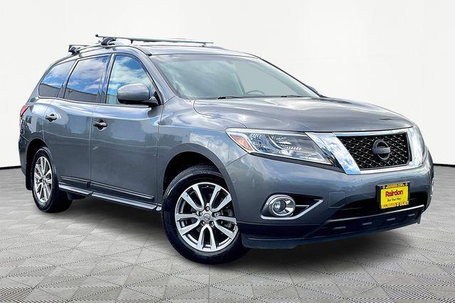 used 2015 Nissan Pathfinder car, priced at $14,000