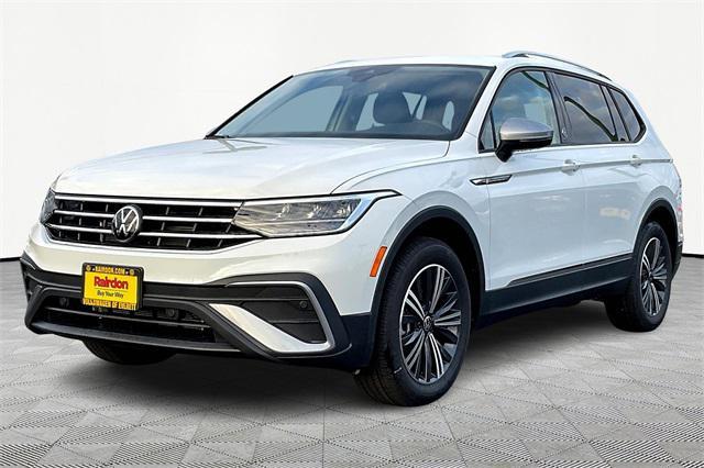 new 2024 Volkswagen Tiguan car, priced at $33,256