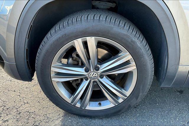 used 2019 Volkswagen Atlas car, priced at $18,500