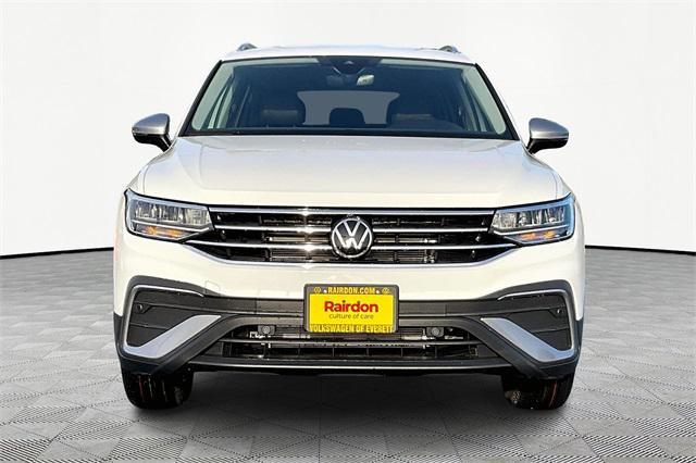 new 2024 Volkswagen Tiguan car, priced at $34,556