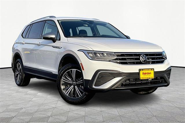 new 2024 Volkswagen Tiguan car, priced at $34,556