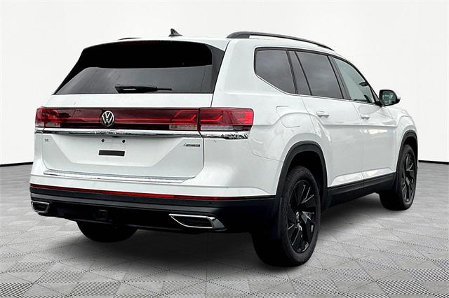 new 2024 Volkswagen Atlas car, priced at $43,015