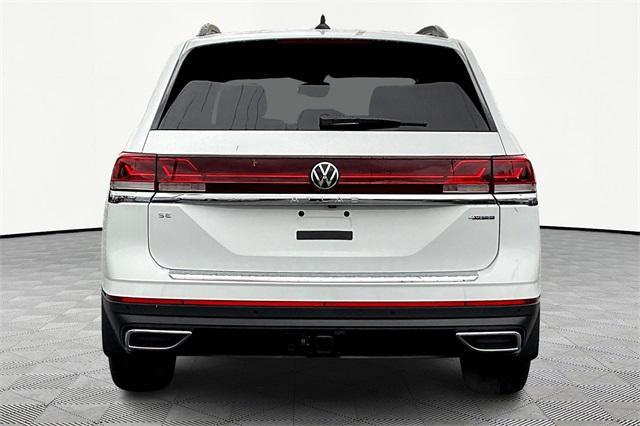 new 2024 Volkswagen Atlas car, priced at $43,015