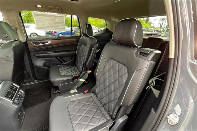 new 2025 Volkswagen Atlas car, priced at $55,394