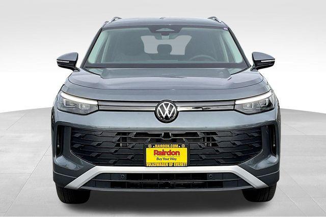 new 2025 Volkswagen Tiguan car, priced at $32,377