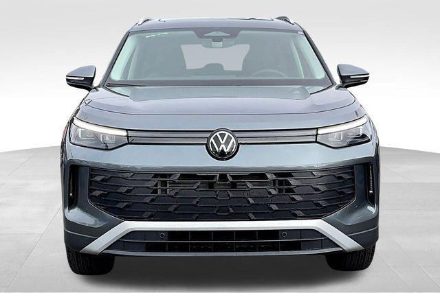 new 2025 Volkswagen Tiguan car, priced at $36,077