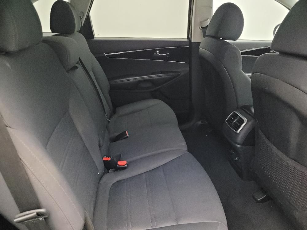 used 2019 Kia Sorento car, priced at $15,195
