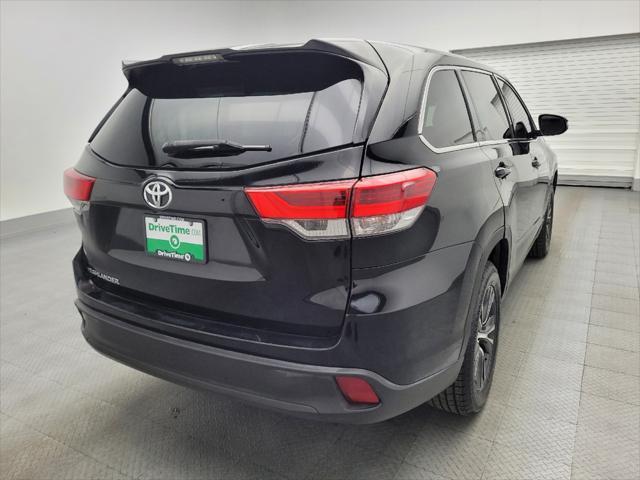 used 2019 Toyota Highlander car, priced at $23,995