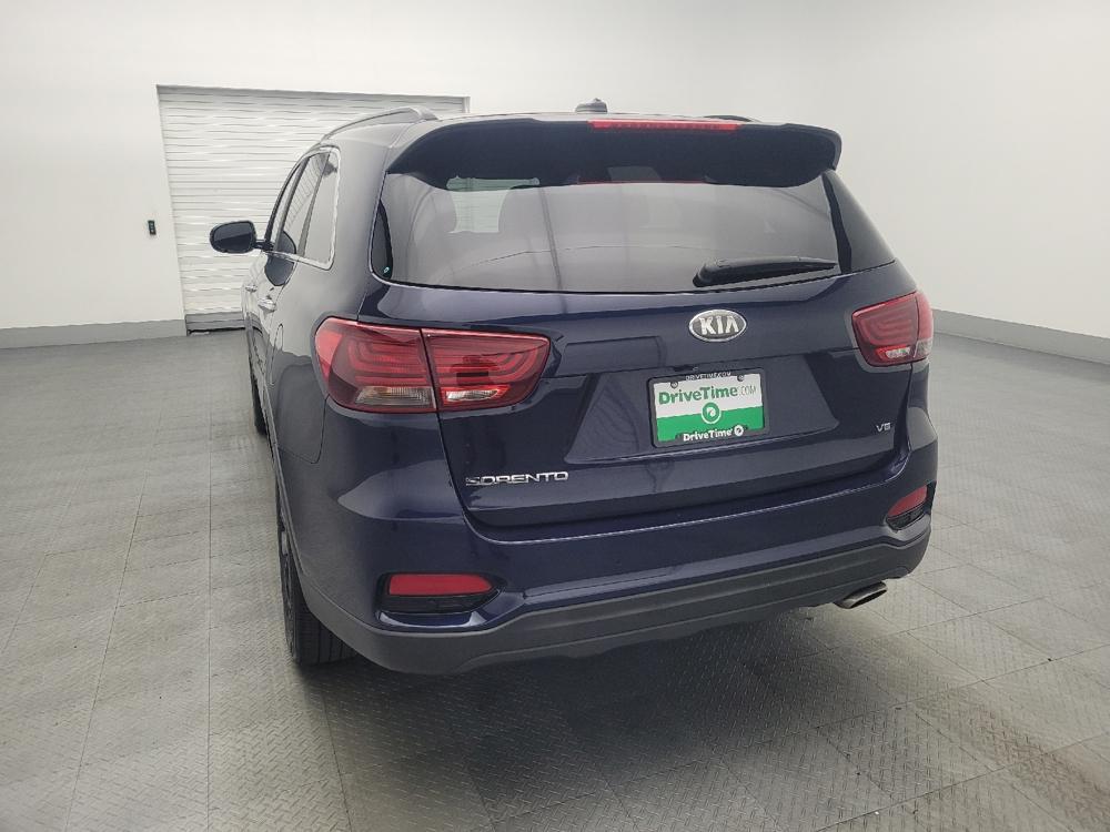 used 2019 Kia Sorento car, priced at $18,895