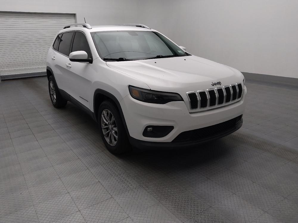 used 2020 Jeep Cherokee car, priced at $21,395